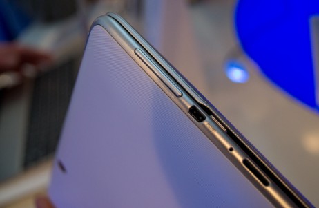 Asus-Transformer-Pad-300-Series-6-462x301