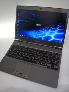 Toshiba Portege Z830 - top-down view