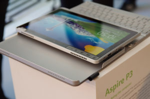 Acer Aspire P3