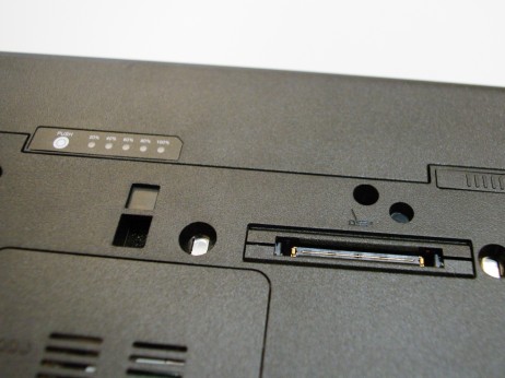 P580-docking-connector-462x346