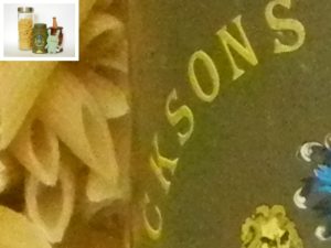 Nikon Coolpix S8100 - ISO 3200 sample