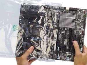 How to install the motherboard