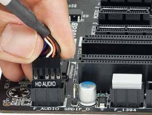 How to fit the internal cables