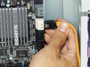 How to install a hard disk