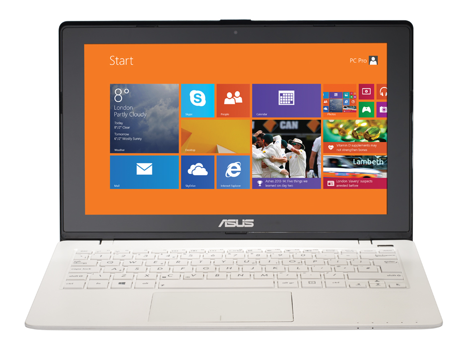 ASUS - ノートパソコン　ASUS X200CA ASUS X200CA 11.6in. (320GB, Intel Celeron Dual-Core, 1.5GHz