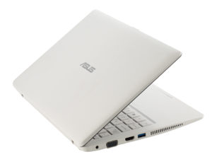 Asus VivoBook X200CA
