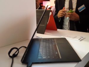 Hands on: Lenovo Yoga 3 Pro