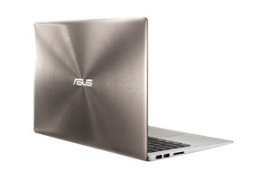 Asus Zenbook UX303LA - rear three-quarter view