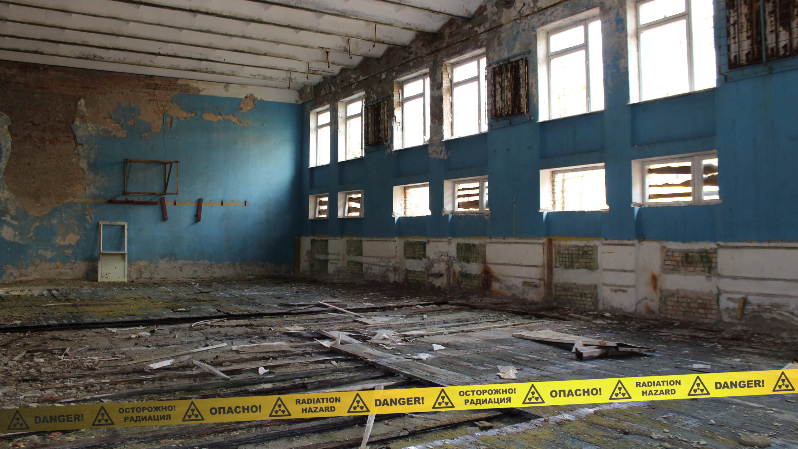 reality-check-wi-fi-isnt-dangerous-chernobyl-radiation-sign-in-classroom