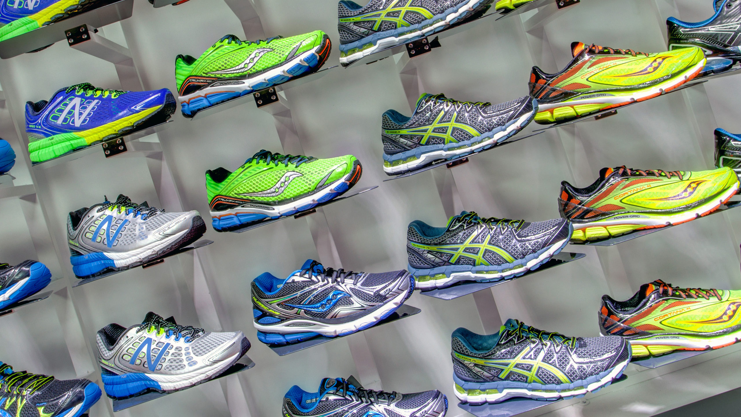 running-shoes-and-trainers-on-shop-display