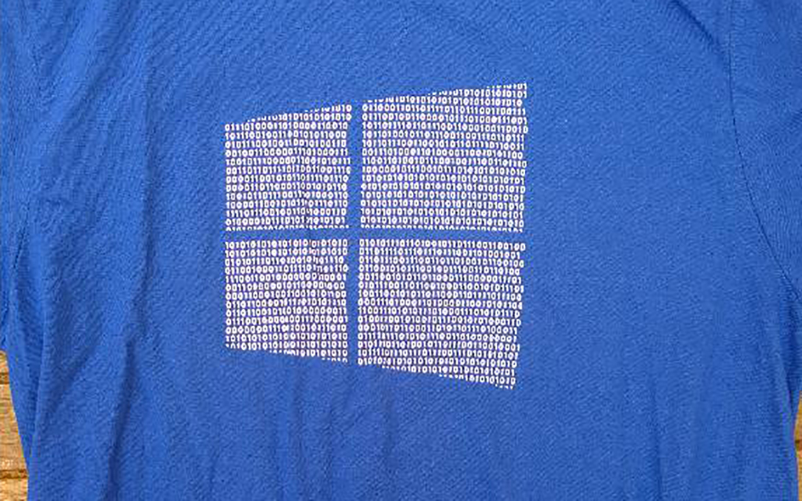 windows-10-binary-shirt