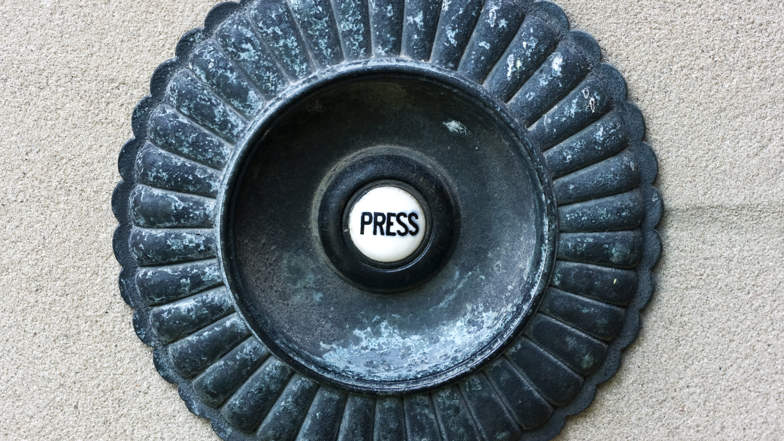 Amazon Dash Button Hacks - WiFi doorbell