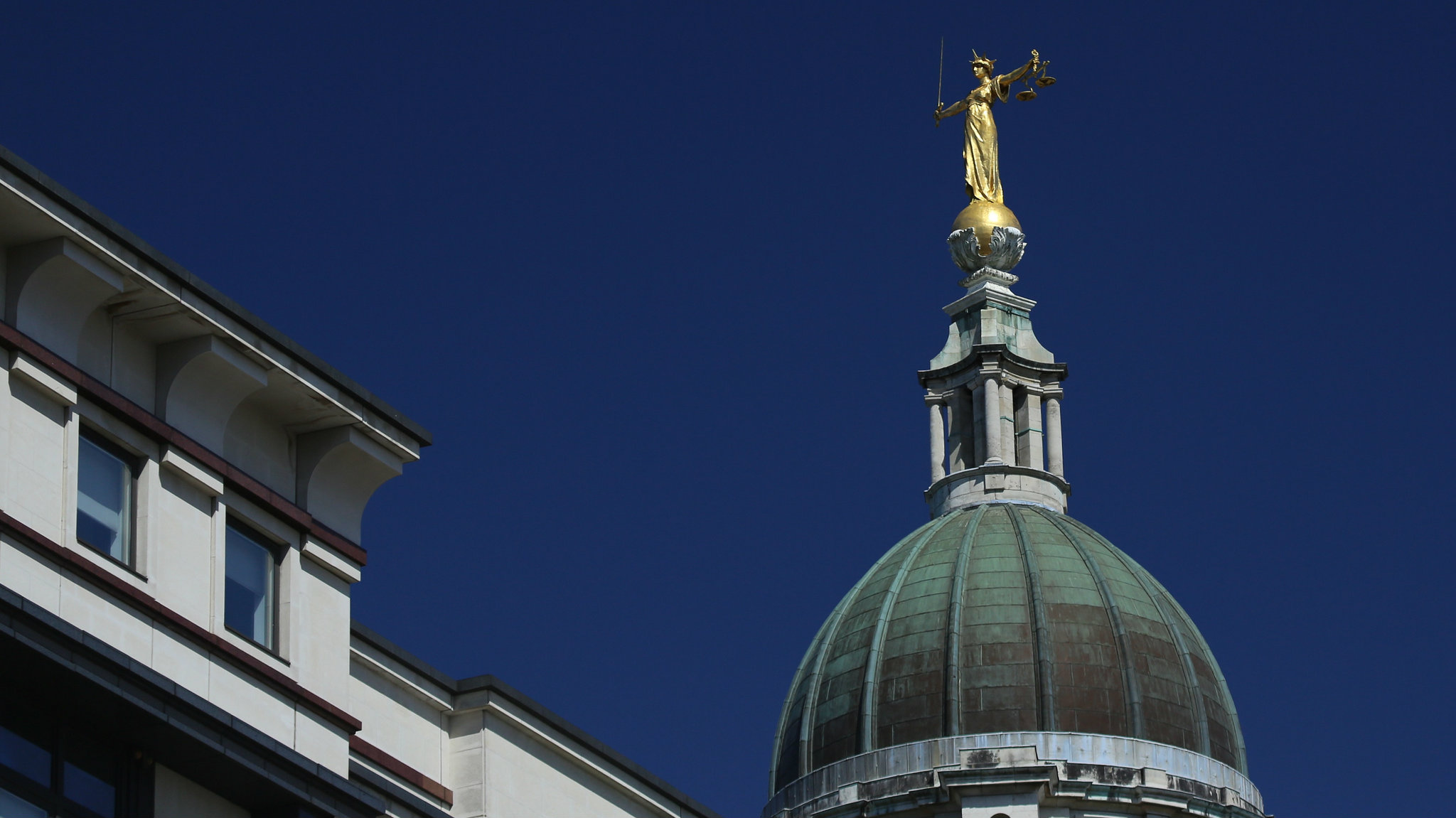 old_bailey_psychology_of_courtroom