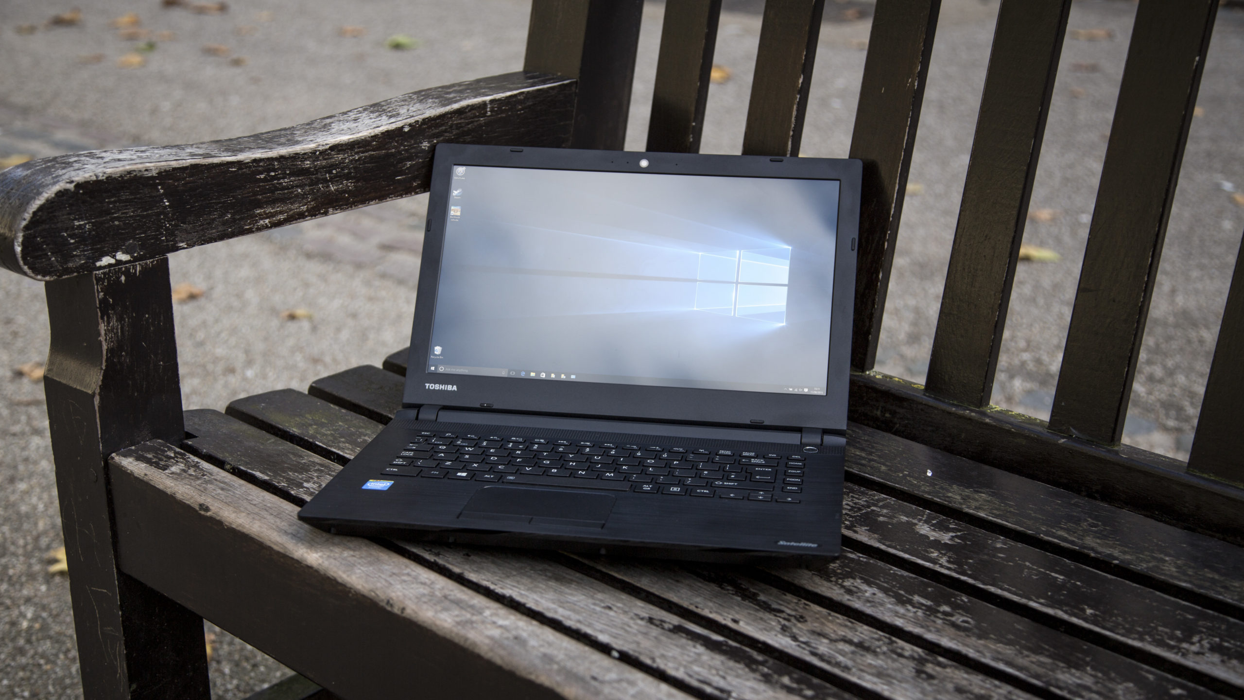 Toshiba Satellite C40-C review: Cheap, but not nasty