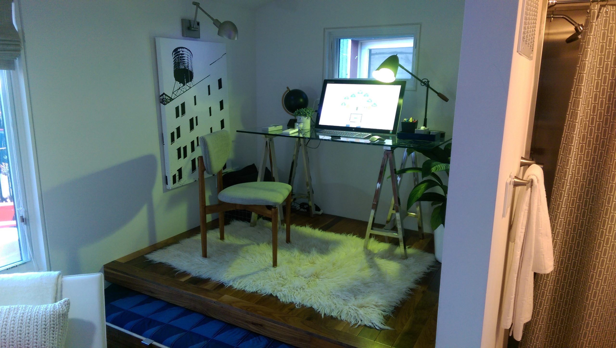 computer_above_bed_intel_connected_house