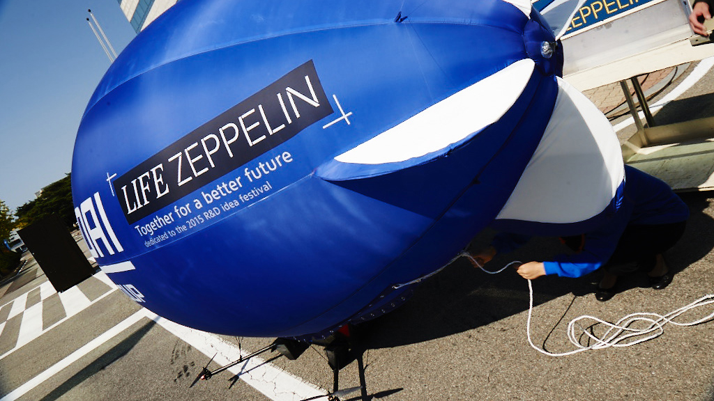 kia_hyundai_life_zeppelin_logo_close