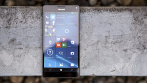 Microsoft Lumia 950 XL review: Front