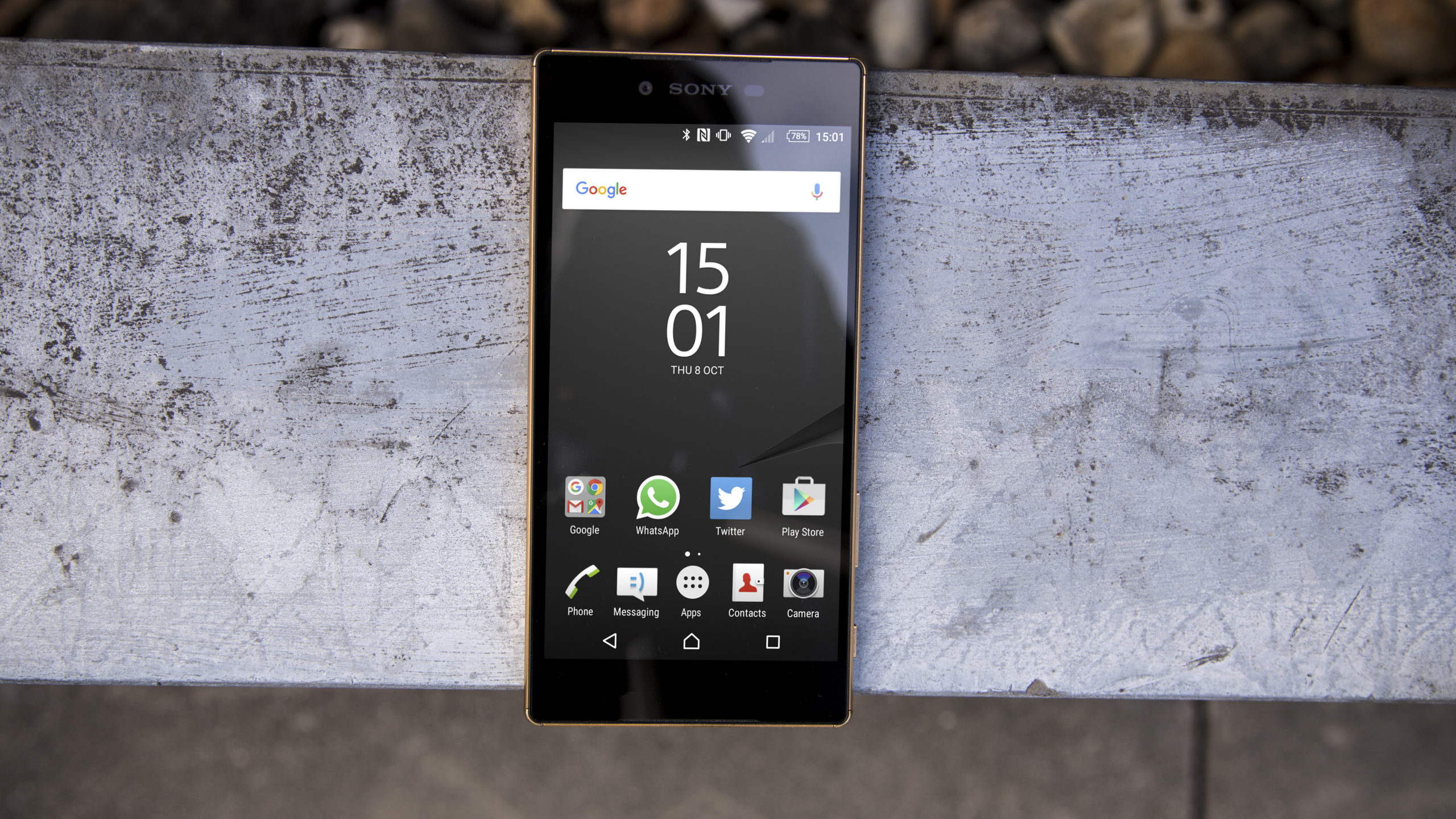 bespotten storm Vruchtbaar Sony Xperia Z5 Premium review: Beautiful, expensive, pointless
