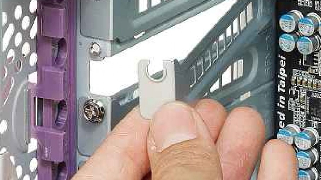 graphics-card-remove-blanking-plate