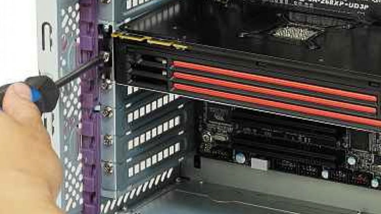 How to install a graphics card
