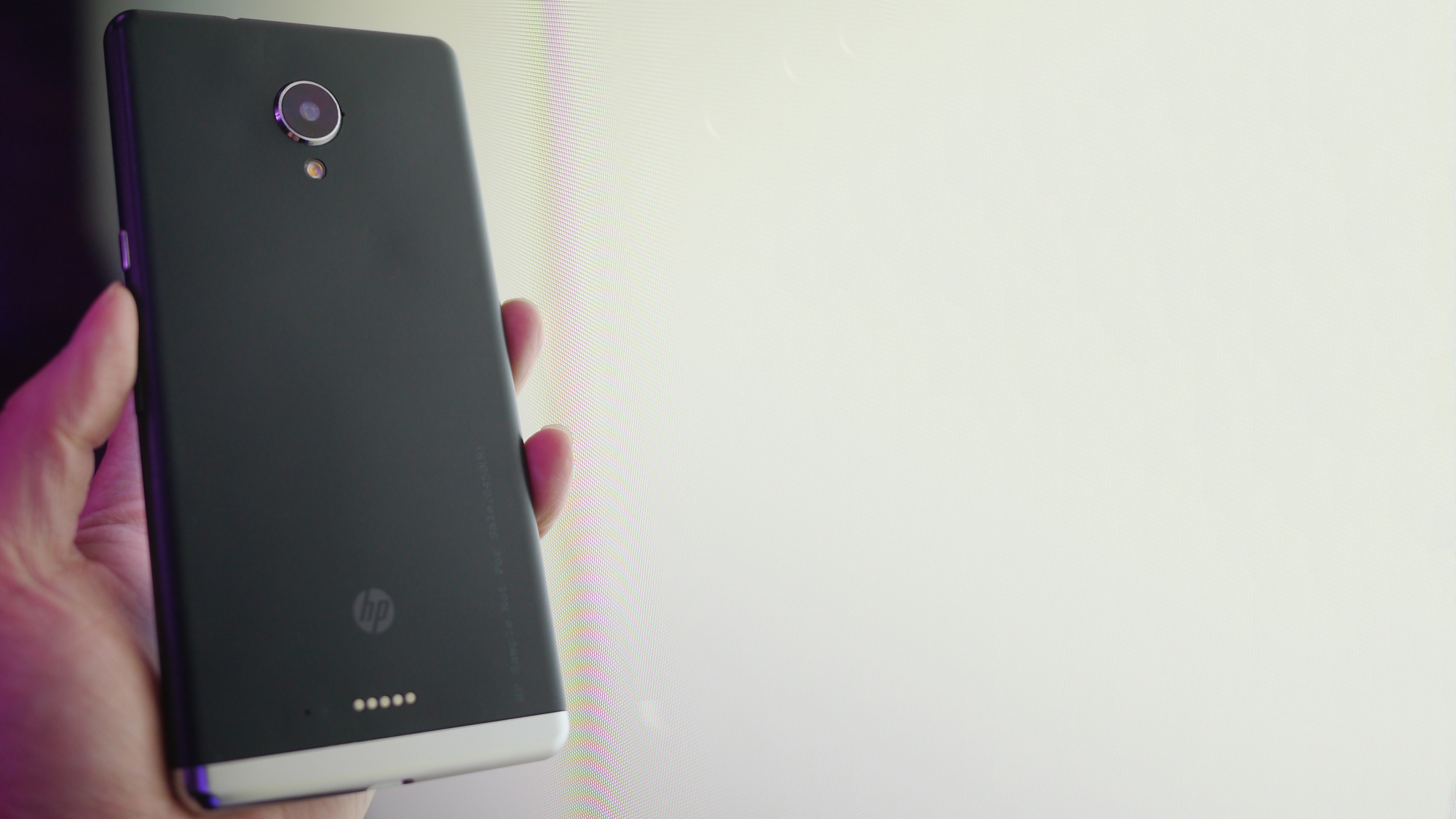 hp-elite-x3-smartphone-rear