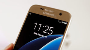 Samsung Galaxy S7 review: Closeup of front