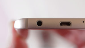 Samsung Galaxy S7 review: Headphone jack
