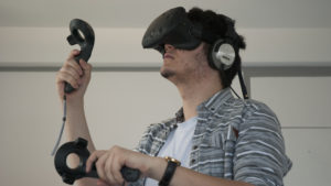 htc_vive-vaughn_highfield-hands
