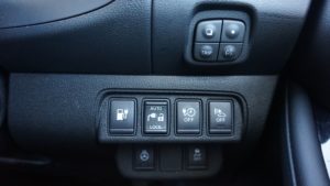 nissan_leaf_interior_5