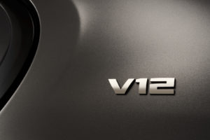 bmw_7_series_review_2015_10