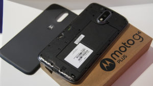 moto_g4_plus_case_off