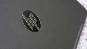HP EliteBook Folio G1 logo on lid