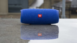 JBL Charge 3 front, lead image