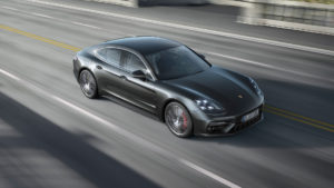 porsche_panamera_turbo_3
