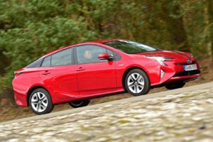 toyota_prius_review_2016_5