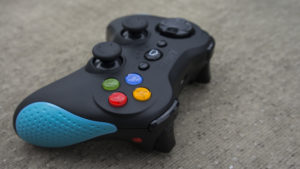 gembox_controller_side_2