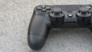 ps4_slim_dualshock_4_left