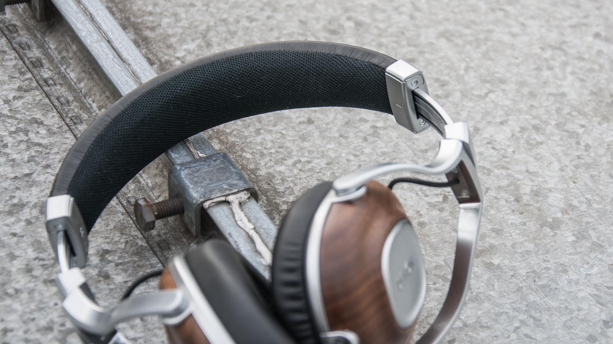 Denon AH-MM400 review: Superlative sound for £200