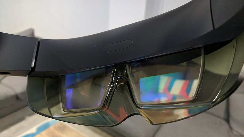 microsoft_hololens_-_holographic_lenses