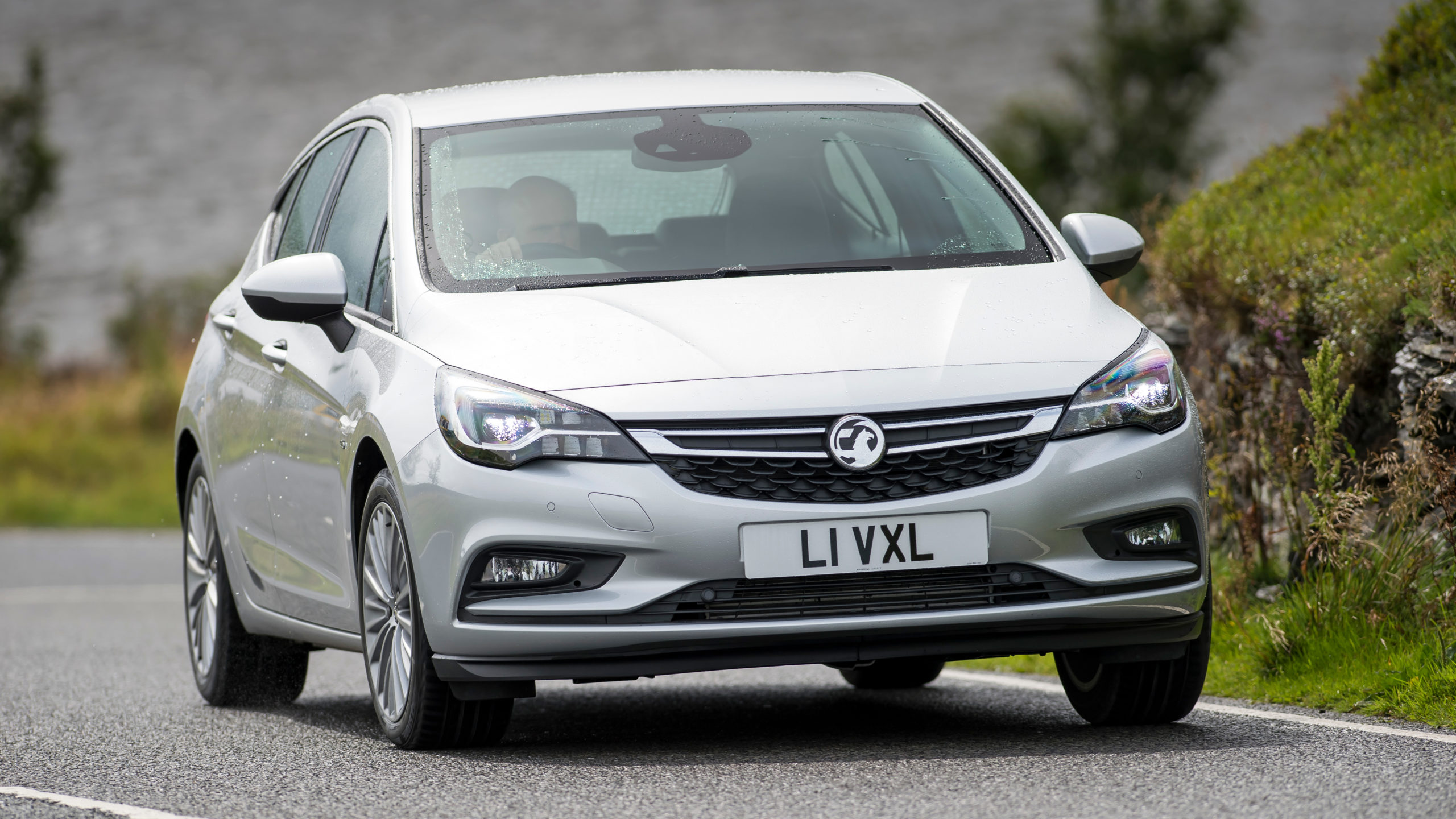 self-park-vauxhall-astra