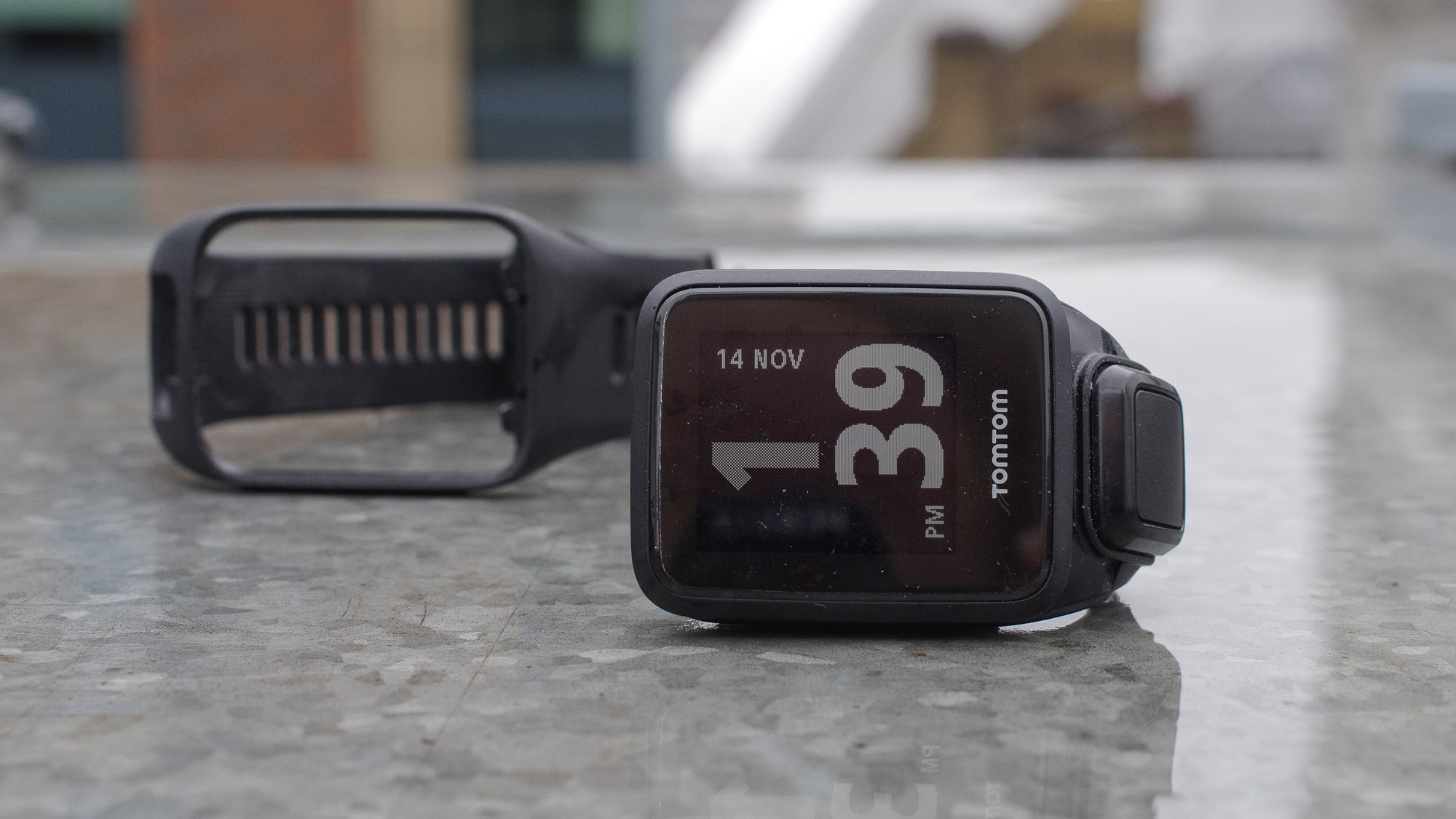 Tomtom spark 3 review best sale