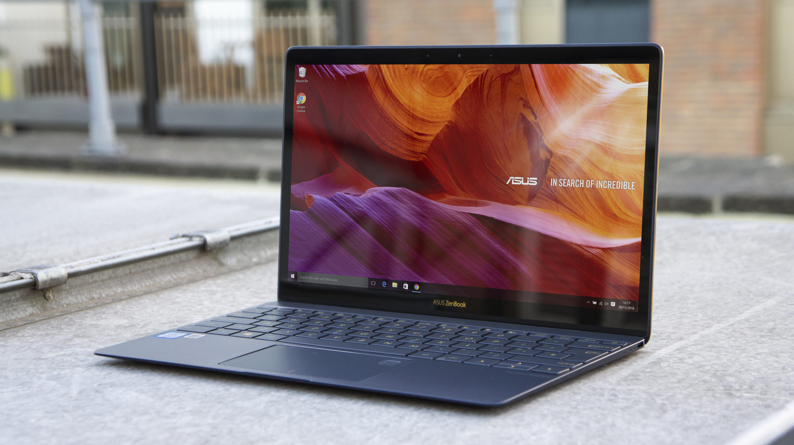 Asus ZenBook 3: In use