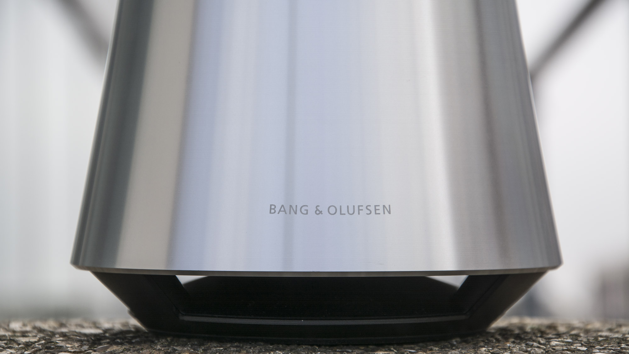 bang_olufsen_beosound_1_5