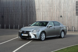 2016-gs-300h-exterior-static-1