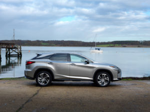 2016-lexus-rx-450h-exterior-static-6-v2