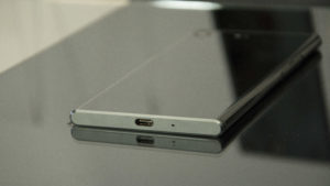 sony_xperia_xz_premium_3
