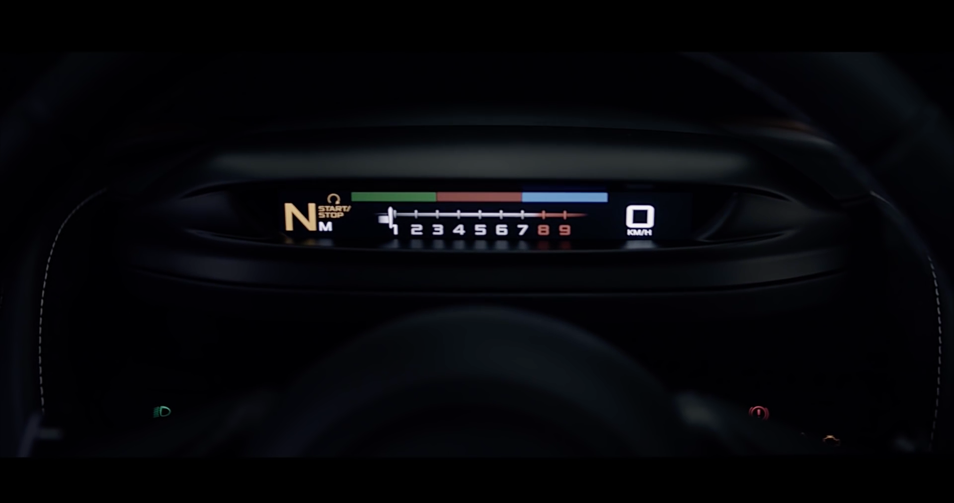 mclaren_720s_cockpit_batmobile