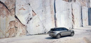 rang_rover_velar_specs_features_price_45