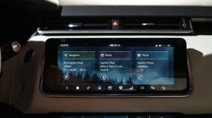range_rover_velar_hands_on_pictures_21