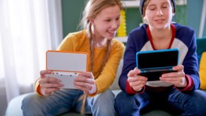 Nintendo 2DS XL announced - lifestyle image